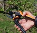 FISKARS 1023628 POWERGEARX PX94 SEKATOR NOŻYCOWY FISKARS 1023628 POWERGEARX PX94 SEKATOR NOŻYCOWY